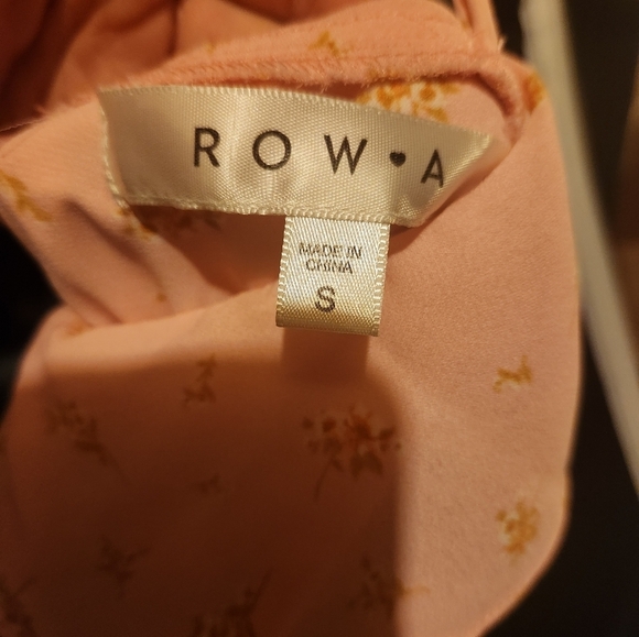 Row A spaghetti strap printed ruffle smocked mini dress size small - Picture 15 of 15